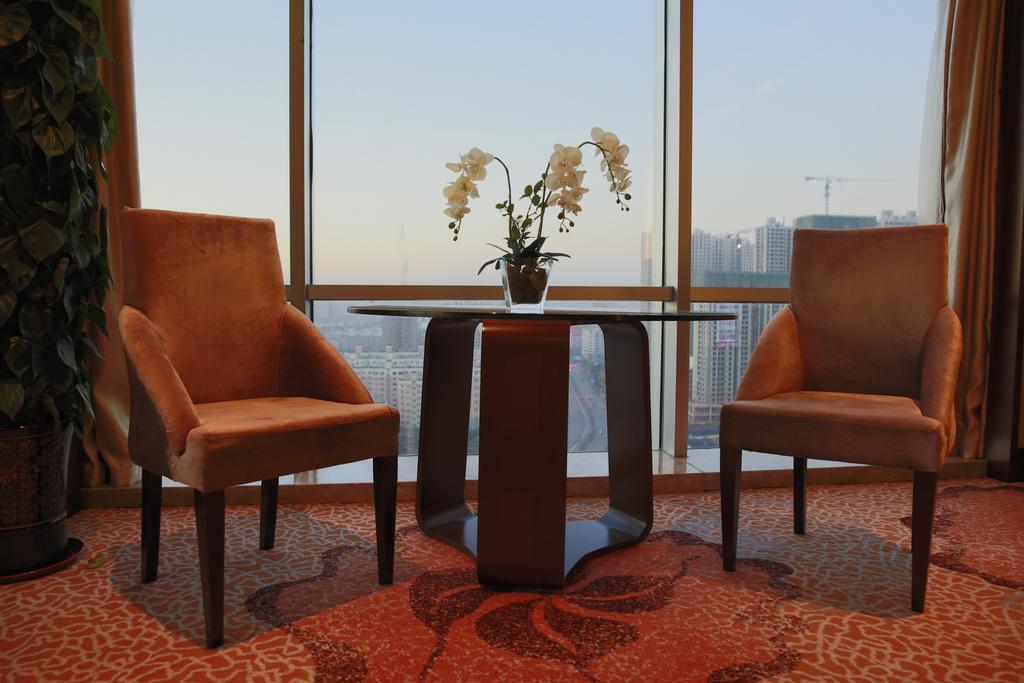 The Longemont Shenyang Hotell Exteriör bild