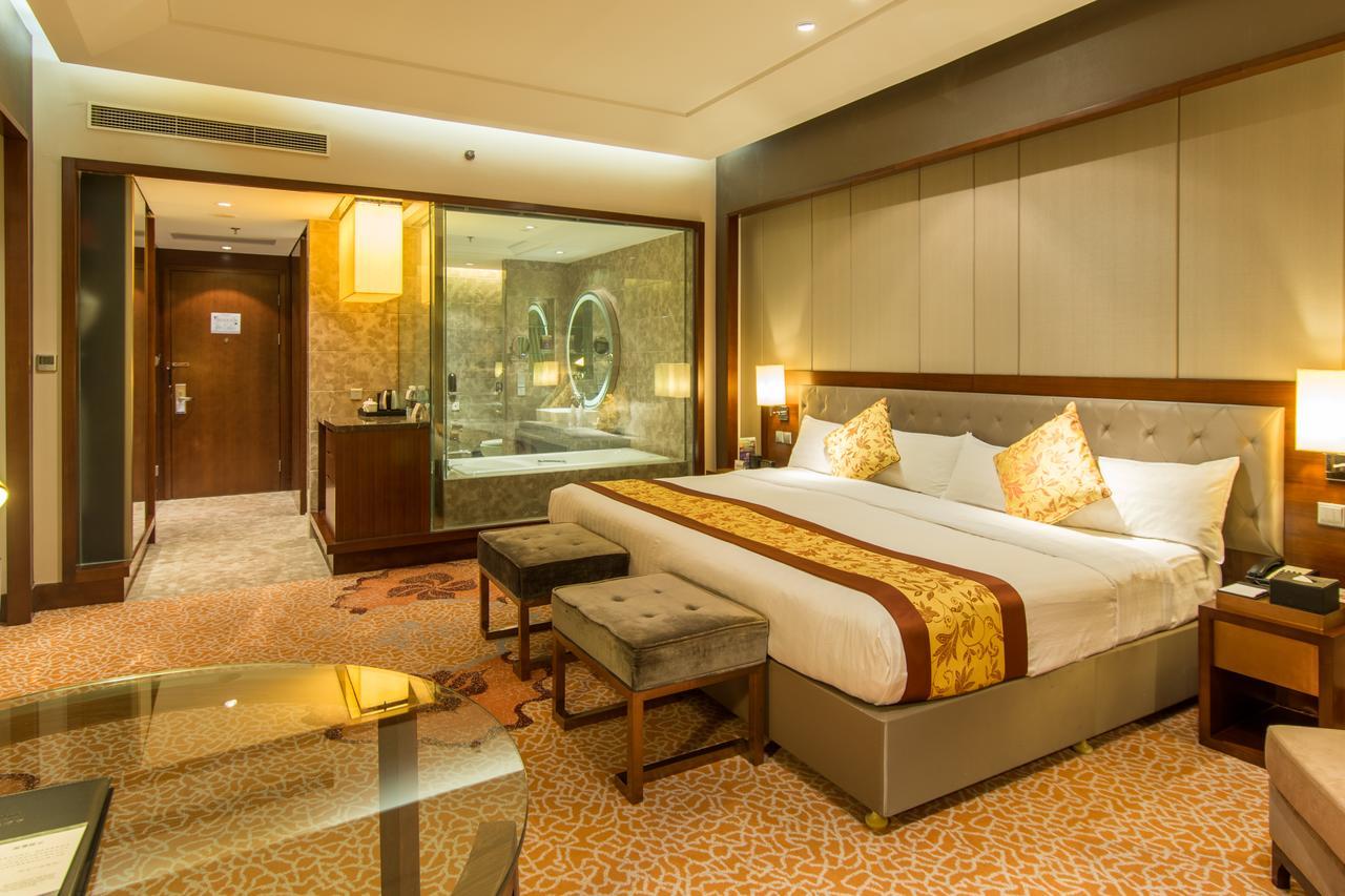 The Longemont Shenyang Hotell Exteriör bild