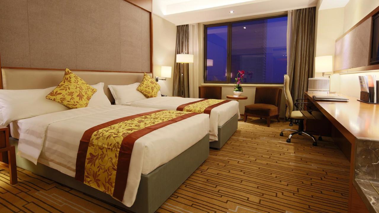 The Longemont Shenyang Hotell Exteriör bild